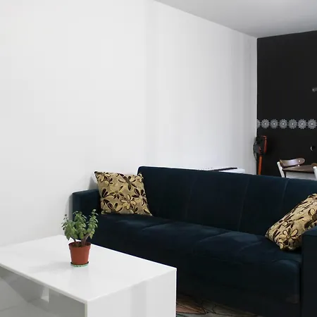 아파트 Pretty Cocoon With Private Terrace 생드니