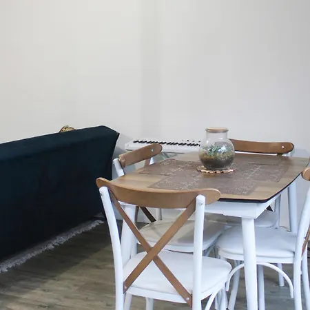 Pretty Cocoon With Private Terrace * 생드니